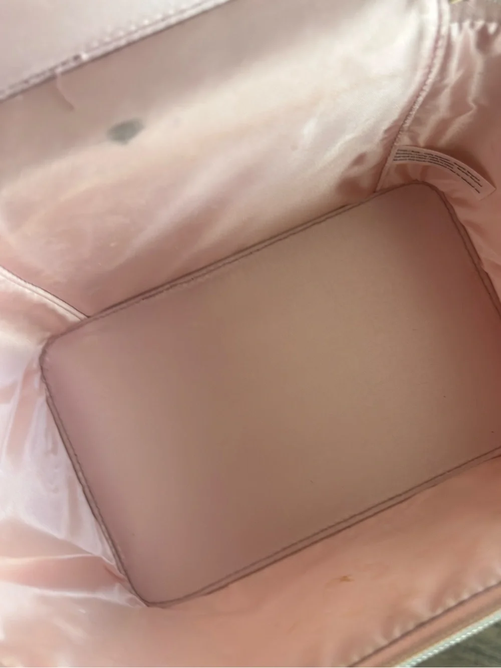Metallic  Lancôme Pink Travel Cosmetic Case